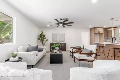 4230 E Sahuaro Dr, Phoenix, AZ 85028 photo 4
