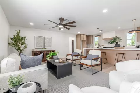 4230 E Sahuaro Dr, Phoenix, AZ 85028 photo 5