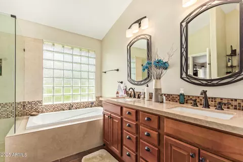 Bath - 2209 E Marquette Dr, Gilbert, AZ 85234 photo 1 of 3