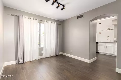 Living - 4434 E Bannock St, Phoenix, AZ 85044 photo 2 of 4