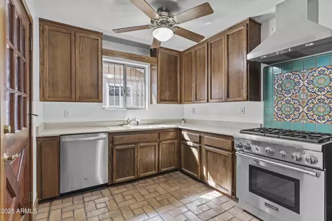 1318 S Cedar St, Tempe, AZ 85281 photo 6