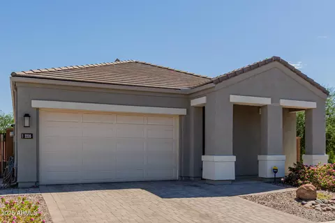 2235 E Saguaro Park Ln, Phoenix, AZ 85024