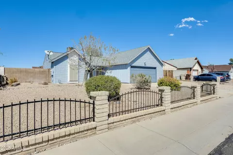 6804 W Turquoise Ave, Peoria, AZ 85345