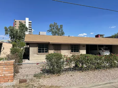 Exterior - 2811 N 17th Pl, Phoenix, AZ 85006 photo 1 of 8