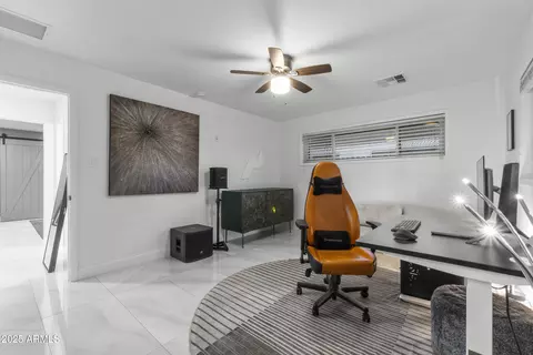 Other - 3938 E Cheery Lynn Rd, Phoenix, AZ 85018 photo 6 of 11