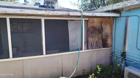 Exterior - 5612 N 28th Dr, Phoenix, AZ 85017 photo 4 of 9