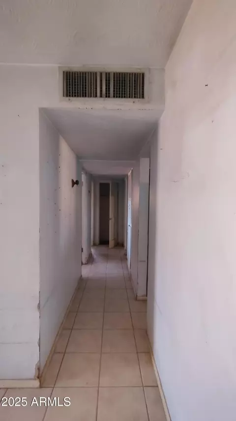 Entry Way - 5612 N 28th Dr, Phoenix, AZ 85017 photo 1 of 2