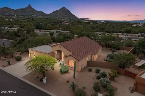 9415 E Gamble Ln, Scottsdale, AZ 85262