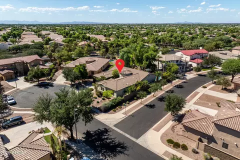 View/Area - 4450 E Carriage Ct, Gilbert, AZ 85297 photo 3 of 22