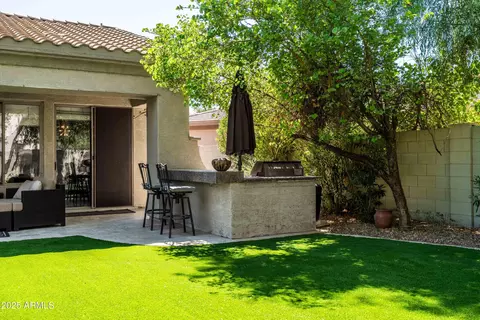 Exterior - 4450 E Carriage Ct, Gilbert, AZ 85297 photo 12 of 43