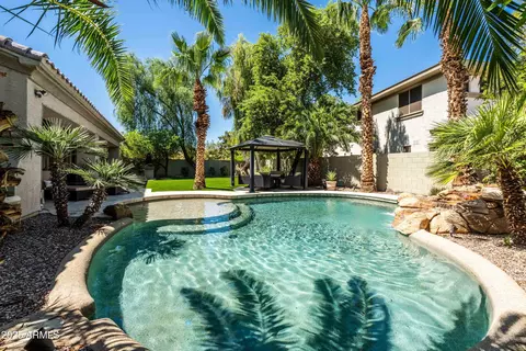 Exterior - 4450 E Carriage Ct, Gilbert, AZ 85297 photo 20 of 43