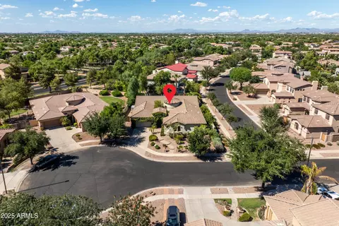 View/Area - 4450 E Carriage Ct, Gilbert, AZ 85297 photo 2 of 22