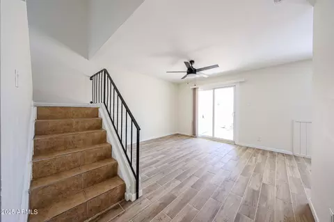 Living - 2255 W Wagon Wheel Dr, Phoenix, AZ 85021 photo 5 of 5
