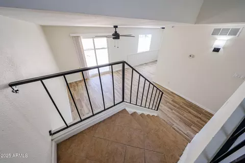 Entry Way - 2255 W Wagon Wheel Dr, Phoenix, AZ 85021 photo 3 of 3