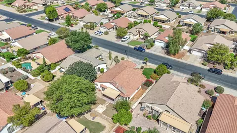 2281 E Willow Wick Rd, Gilbert, AZ 85296 photo 2
