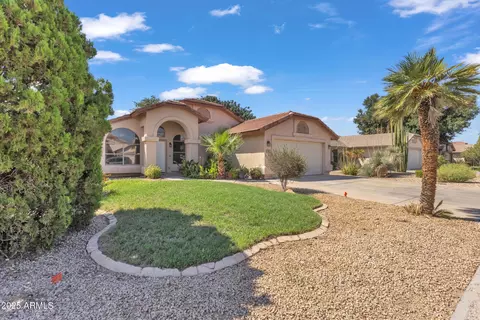 2281 E Willow Wick Rd, Gilbert, AZ 85296 photo 3