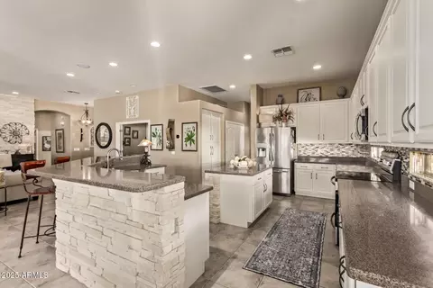4415 E Arbor Dr, Gilbert, AZ 85298 photo 5