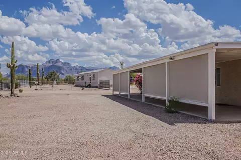 481 W Foothill St, Apache Junction, AZ 85120