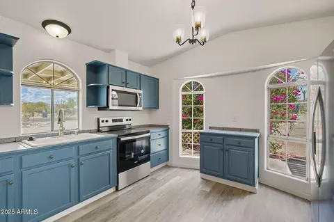 481 W Foothill St, Apache Junction, AZ 85120 photo 14