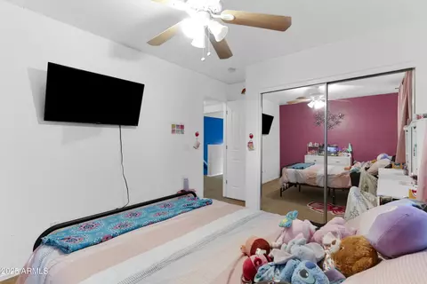 Bedroom - 1512 E Chipman Rd, Phoenix, AZ 85040 photo 3 of 5