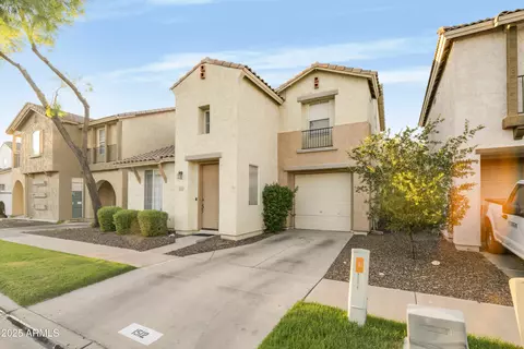 Exterior - 1512 E Chipman Rd, Phoenix, AZ 85040 photo 3 of 4