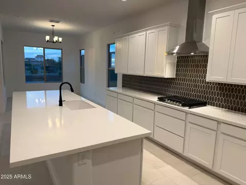 8494 S 168th Ave, Goodyear, AZ 85338
