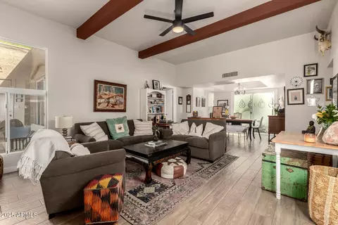 1066 E Pueblo Rd, Phoenix, AZ 85020