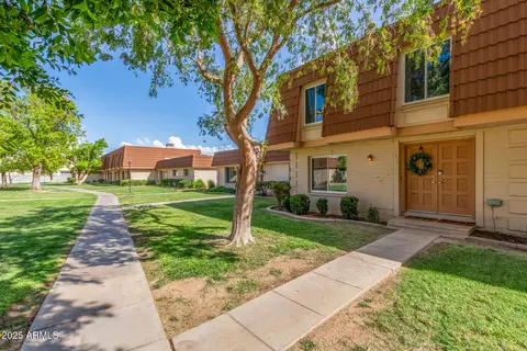 1616 E Donner Dr, Tempe, AZ 85282 photo 4
