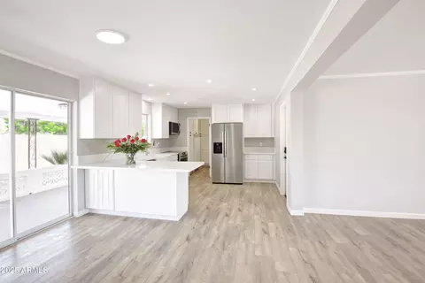 Kitchen - 6360 Ensenada St, Mesa, AZ 85205 photo 5 of 6