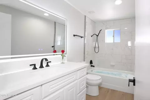Bath - 6360 Ensenada St, Mesa, AZ 85205 photo 1 of 4