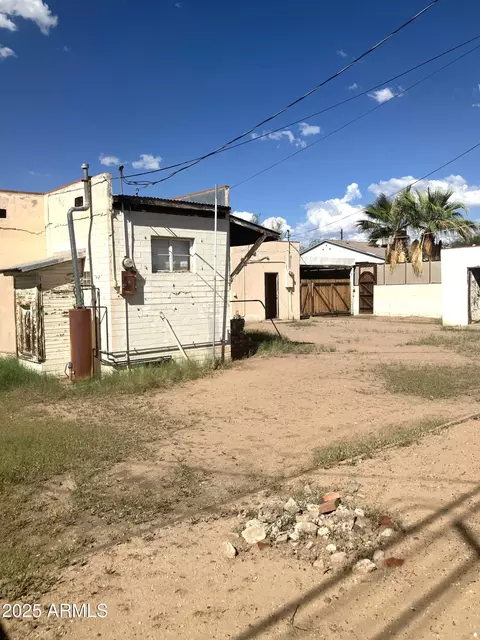 Exterior - 1637 E Roma Ave, Phoenix, AZ 85016 photo 9 of 18