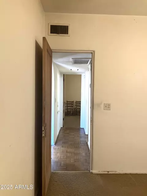Entry Way - 1637 E Roma Ave, Phoenix, AZ 85016 photo 1 of 3