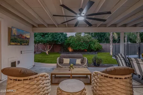 3640 E Fairmount Ave, Phoenix, AZ 85018 photo 9