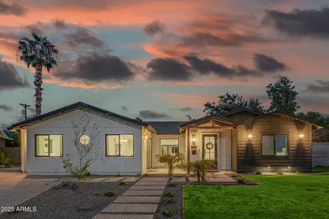 3640 E Fairmount Ave, Phoenix, AZ 85018 photo 2