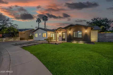 3640 E Fairmount Ave, Phoenix, AZ 85018 photo 3