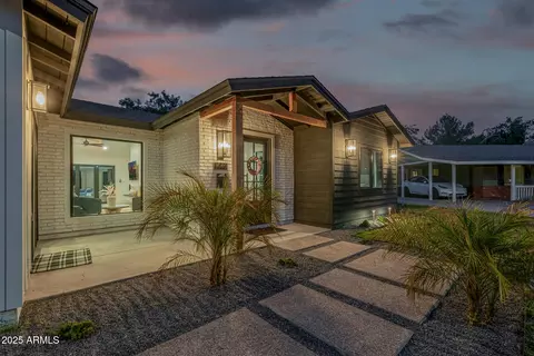 3640 E Fairmount Ave, Phoenix, AZ 85018 photo 7