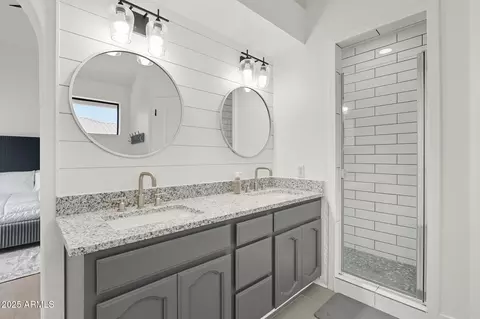 Bath - 2034 E Cortez Dr, Gilbert, AZ 85234 photo 2 of 5