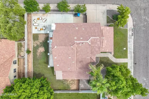 View/Area - 2034 E Cortez Dr, Gilbert, AZ 85234 photo 5 of 13