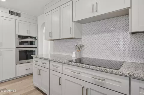 Kitchen - 2034 E Cortez Dr, Gilbert, AZ 85234 photo 7 of 7