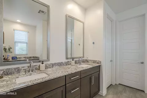 Bath - 2223 E Citadel Dr, Gilbert, AZ 85298 photo 4 of 5