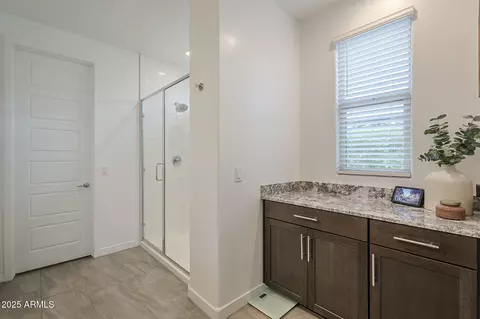 Bath - 2223 E Citadel Dr, Gilbert, AZ 85298 photo 3 of 5