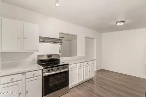 Kitchen - 2708 E 2nd St, Mesa, AZ 85213 photo 2 of 2
