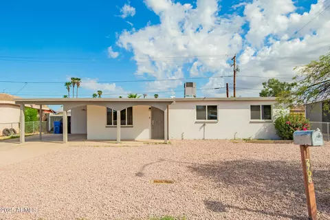 2708 E 2nd St, Mesa, AZ 85213