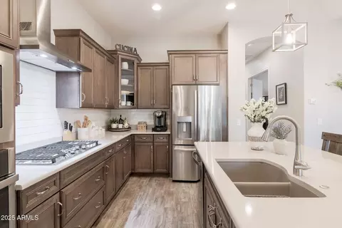 Kitchen - 3437 E Appaloosa Rd, Gilbert, AZ 85296 photo 2 of 3