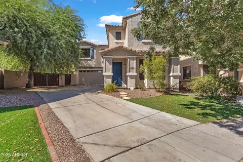 3960 S Splendor Pl, Gilbert, AZ 85297