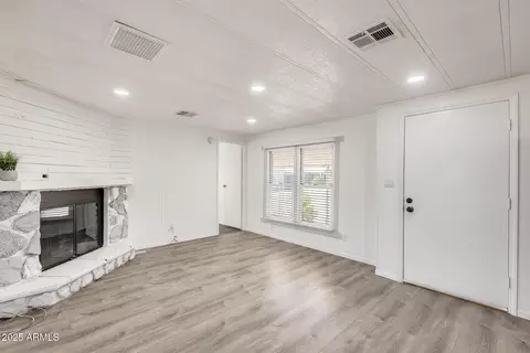 1628 E Villa Rita Dr, Phoenix, AZ 85022 photo 10