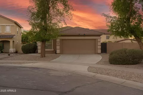 27996 N Muscovite Dr, San Tan Valley, AZ 85143