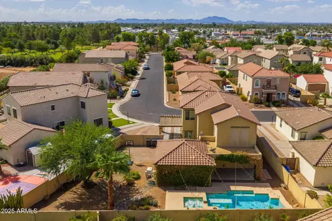 View/Area - 7762 E Boston St, Mesa, AZ 85207 photo 2 of 9