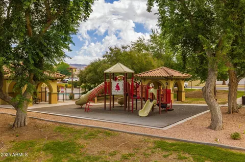 View/Area - 7762 E Boston St, Mesa, AZ 85207 photo 9 of 9
