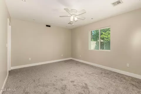 Bedroom - 3439 N 45th Pl, Phoenix, AZ 85018 photo 9 of 10